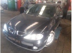 renault megane i fase 2 berlina (ba0) del año 2000