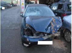 ford focus berlina (cak) del año 2000