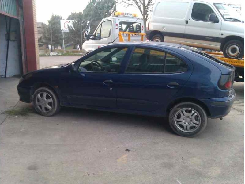 renault megane i berlina hatchback (ba0) del año 1996