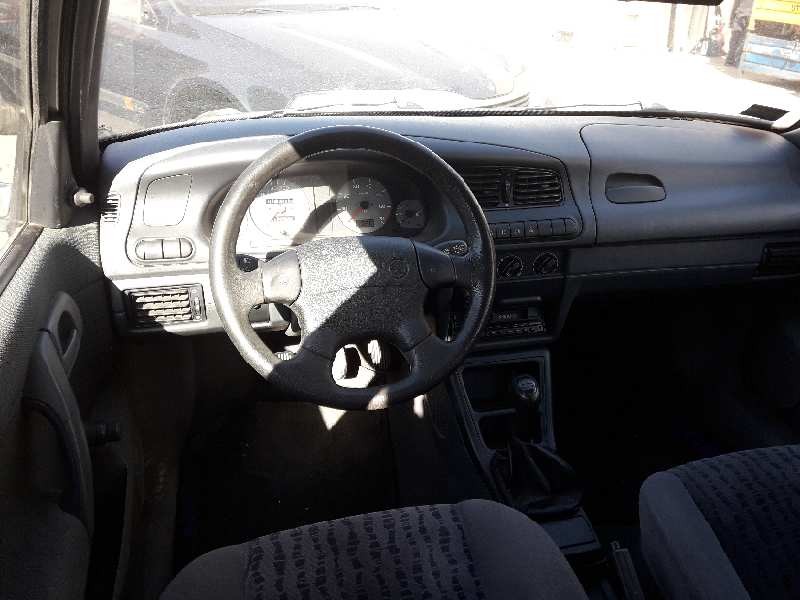 skoda felicia berlina ( 791) del año 1998