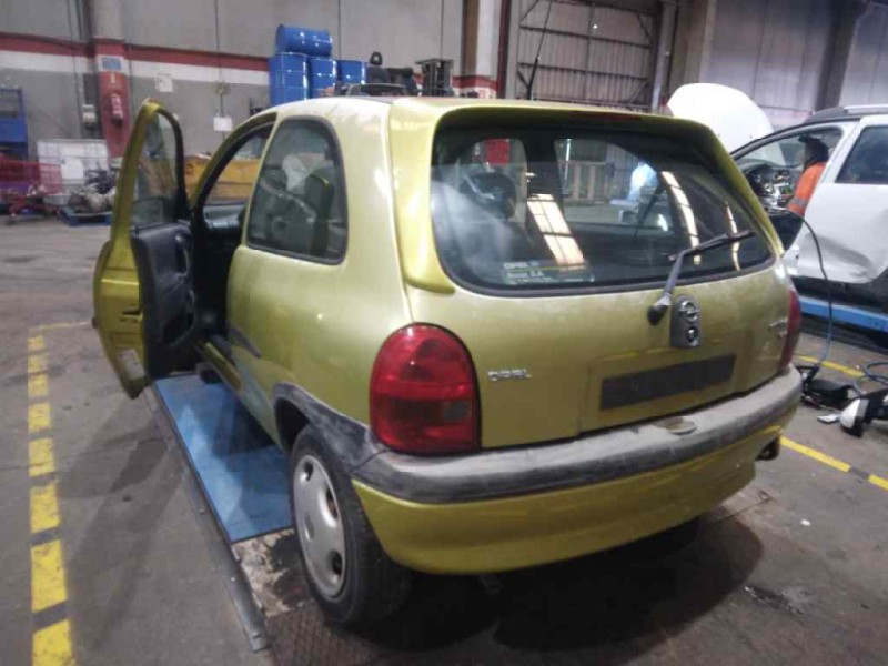 opel corsa b del año 1997