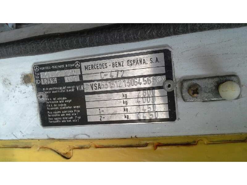 mercedes-benz mb 120 del año 1990