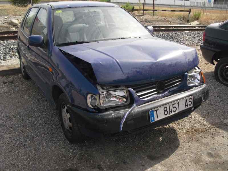 volkswagen polo berlina (6n1) del año 1996