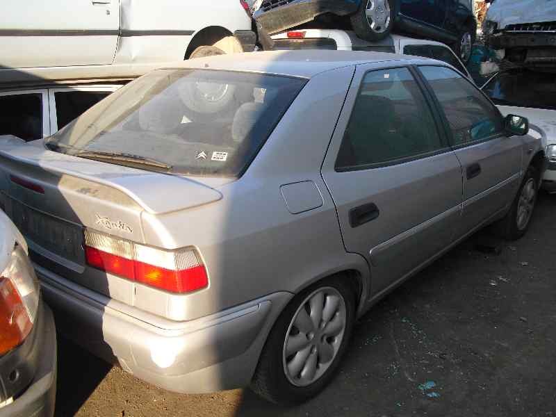 citroën xantia berlina del año 1950