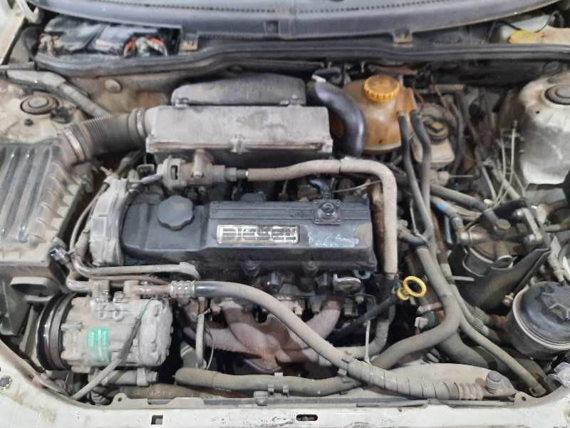 opel combo (corsa b) del año 2000