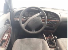 daewoo nubira berlina del año 2000 2