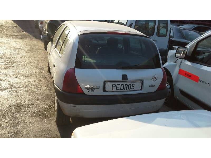 renault clio ii fase i (b/cbo) del año 2000