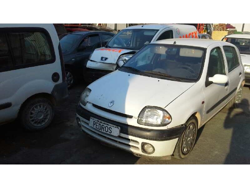 renault clio ii fase i (b/cbo) del año 2000