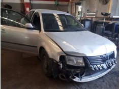 volkswagen passat berlina (3b2) del año 1999