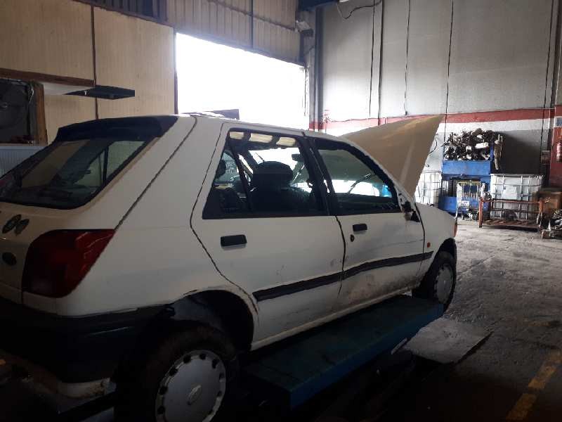 ford fiesta berl./courier del año 1992
