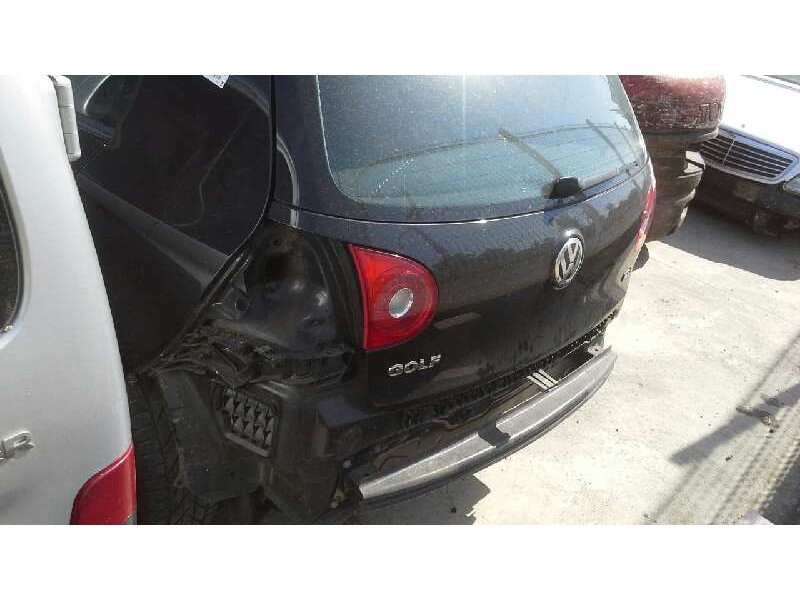 volkswagen golf v berlina (1k1) del año 2003