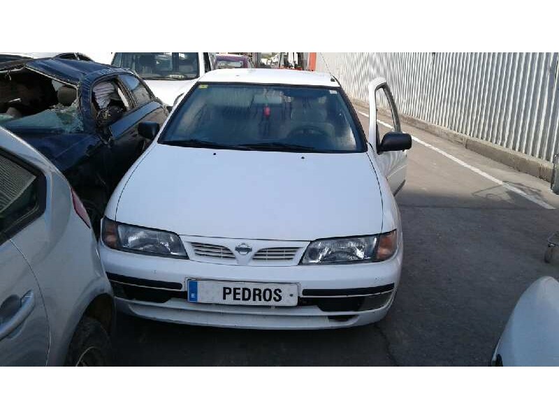 nissan almera (n15) del año 1996