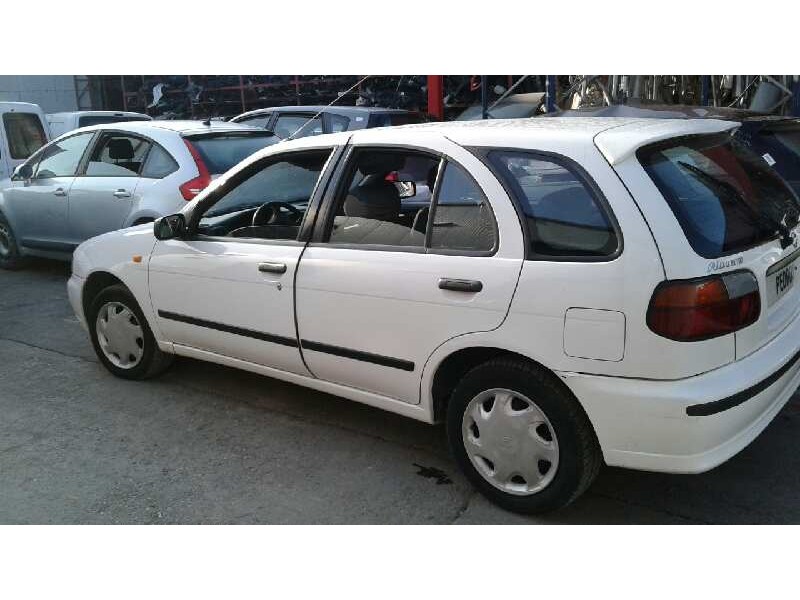 nissan almera (n15) del año 1996