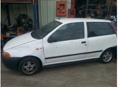 fiat punto berlina (176) del año 1997 2