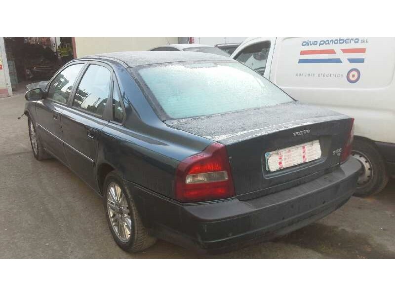 volvo s80 berlina del año 1999