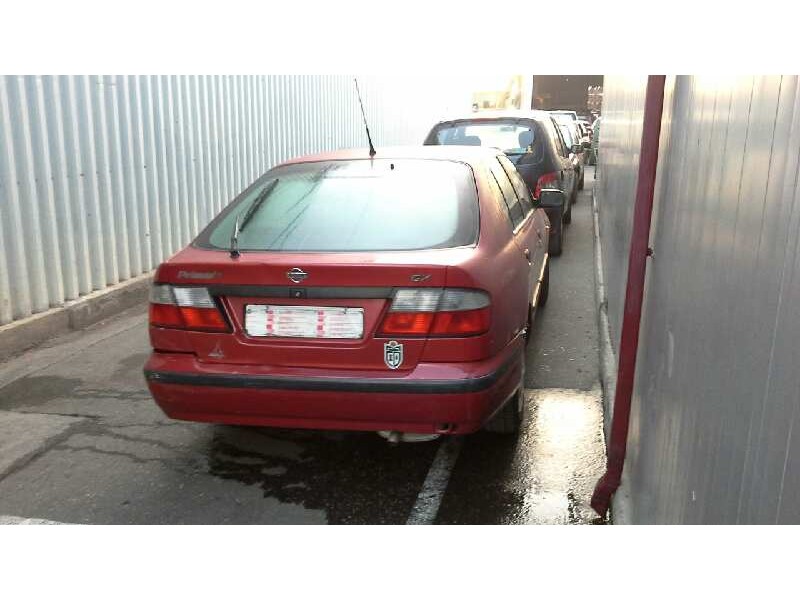 nissan primera berlina (p11) del año 1997