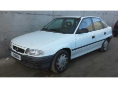 opel astra f berlina del año 1994