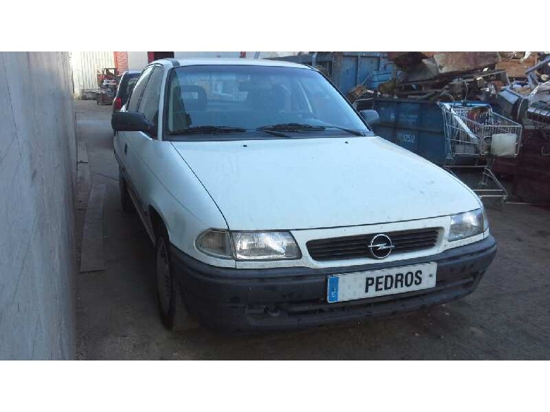 opel astra f berlina del año 1994