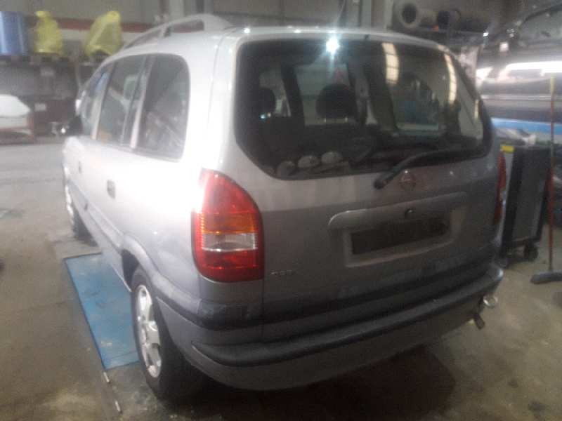 opel zafira a del año 1999