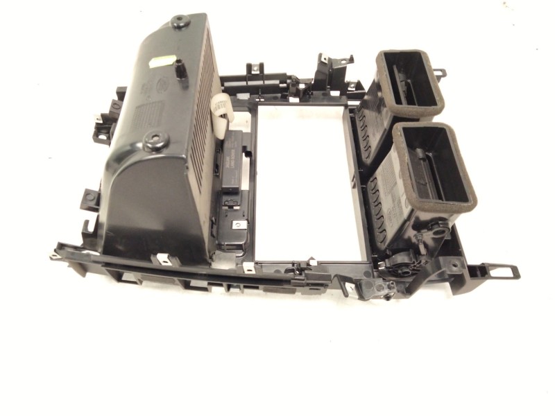 Recambio de aireador central para land rover discovery sport (l550) 2.0 d referencia OEM IAM FK72014L21BD  