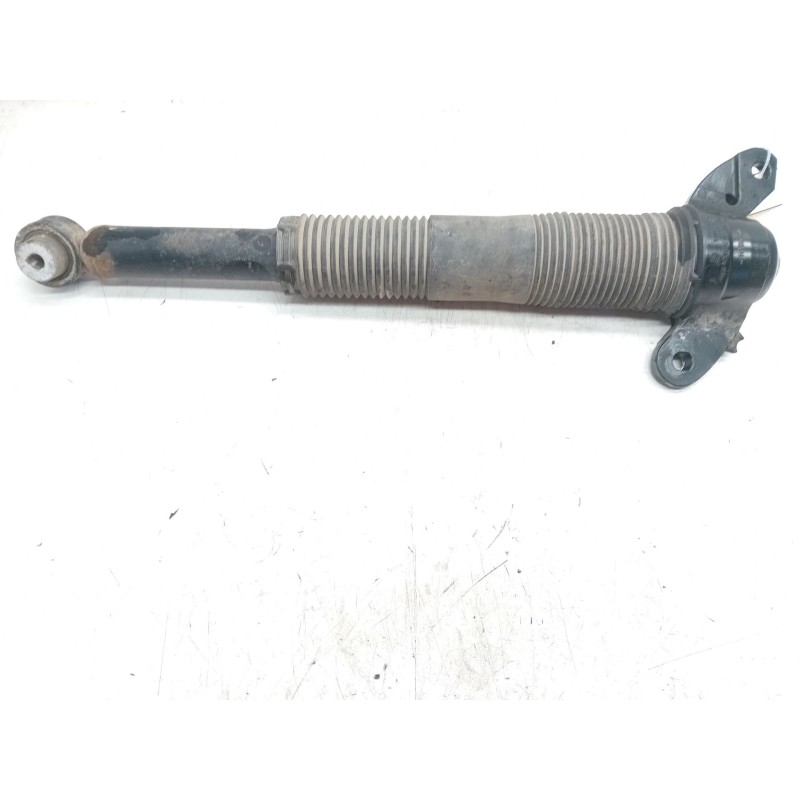 Recambio de amortiguador trasero izquierdo para land rover discovery sport (l550) 2.0 d referencia OEM IAM GK7218A145  