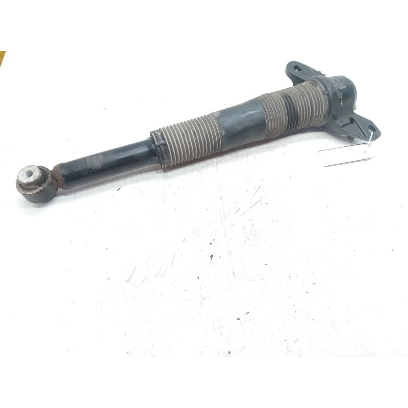 Recambio de amortiguador trasero derecho para land rover discovery sport (l550) 2.0 d referencia OEM IAM GK7218A116  