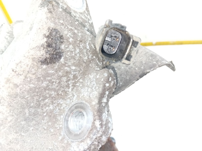 Recambio de mangueta trasera derecha para land rover discovery sport (l550) 2.0 d referencia OEM IAM FK725A968  