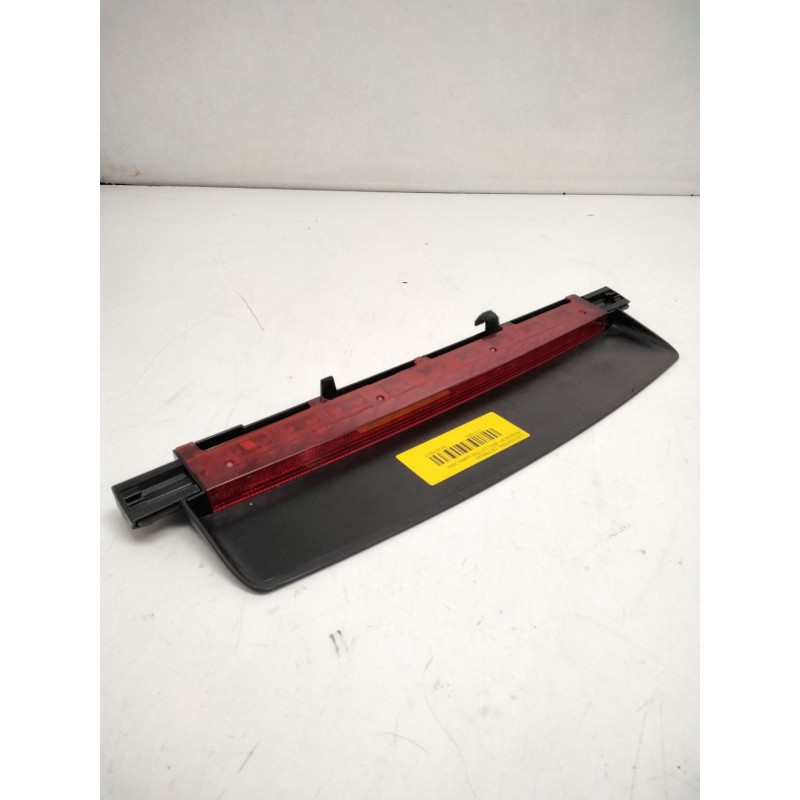 Recambio de luz central de freno para audi a4 b7 (8ec) 2.0 tfsi quattro referencia OEM IAM 4F5945097  
