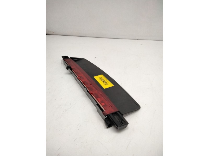 Recambio de luz central de freno para audi a4 b7 (8ec) 2.0 tfsi quattro referencia OEM IAM 4F5945097  