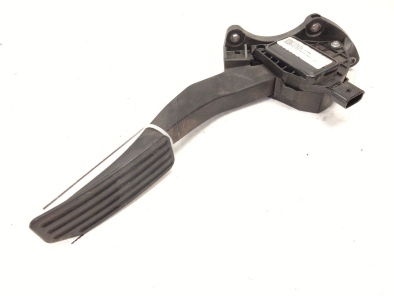 Recambio de pedal acelerador para land rover discovery sport (l550) 2.0 d referencia OEM IAM FK729F838CB  