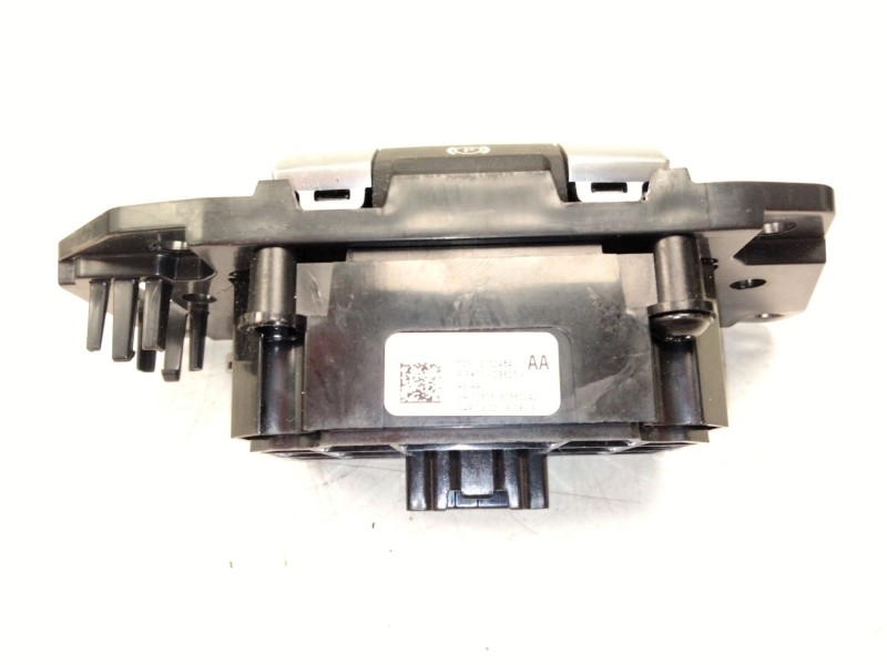 Recambio de palanca freno de mano para land rover discovery sport (l550) 2.0 d referencia OEM IAM FK722B623  