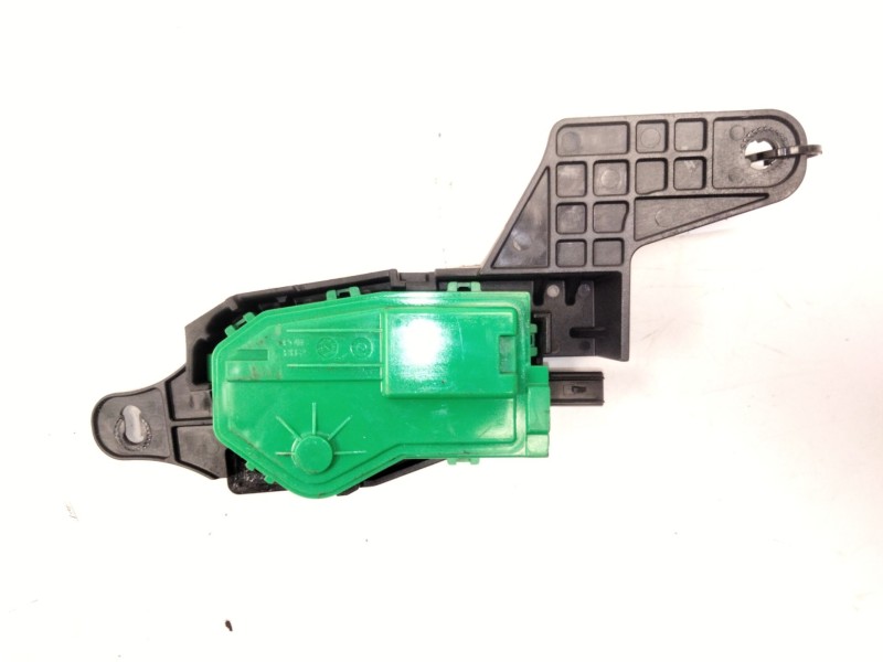 Recambio de motor cierre centralizado para hyundai tucson (tl, tle) 2.0 crdi referencia OEM IAM   