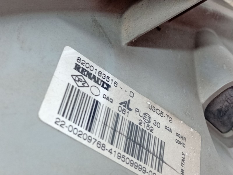 Recambio de faro izquierdo para opel movano a furgón (x70) 2.5 dti (fd) referencia OEM IAM 8200163516  