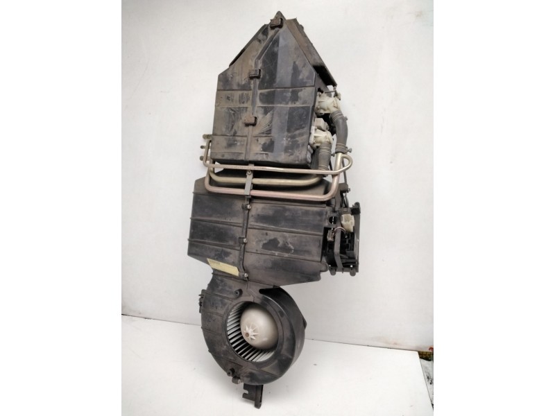 Recambio de calefaccion entera normal para nissan serena (c23) 2.3 d referencia OEM IAM 0130063081  