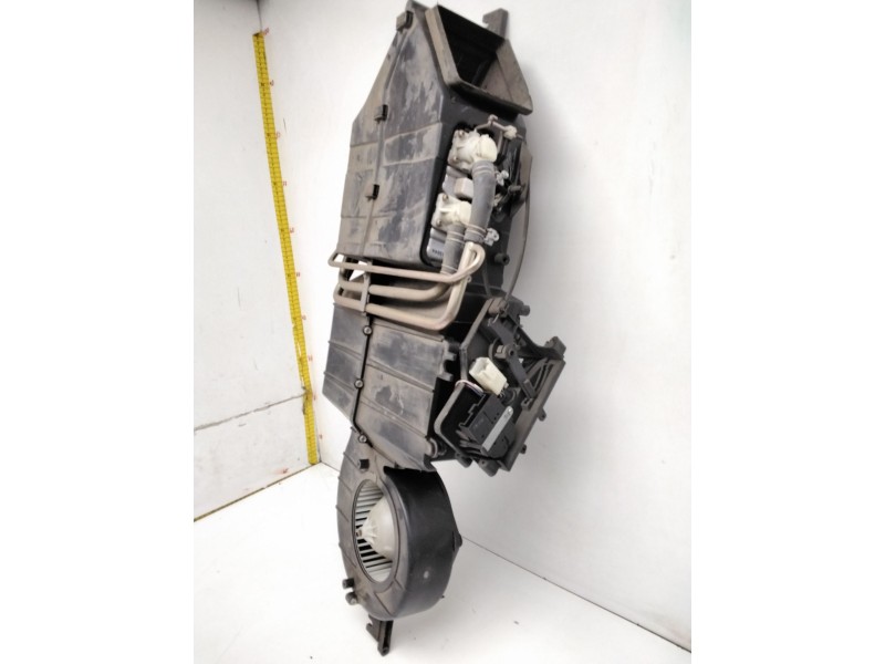 Recambio de calefaccion entera normal para nissan serena (c23) 2.3 d referencia OEM IAM 0130063081  
