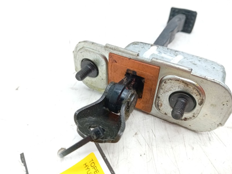 Recambio de tope de puerta delantero izquierdo para hyundai tucson (tl, tle) 2.0 crdi referencia OEM IAM   