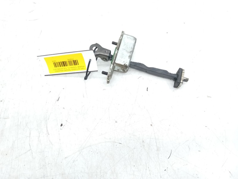 Recambio de tope de puerta trasero izquierdo para hyundai tucson (tl, tle) 2.0 crdi referencia OEM IAM   