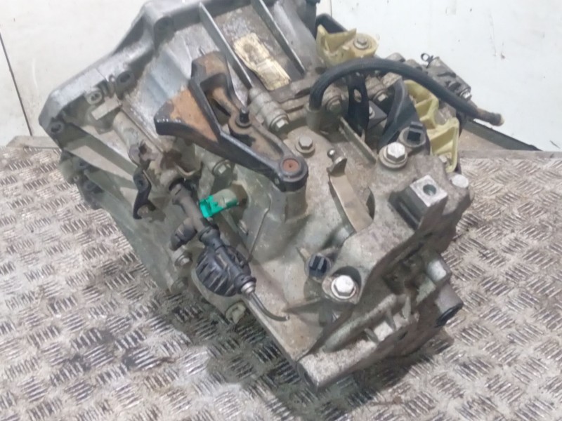 Recambio de caja cambios para renault scénic iii van (jz0/1_) 1.6 dci (jz00, jz12, jz2a) referencia OEM IAM 320105487R  