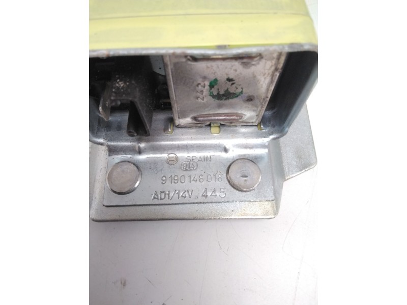 Recambio de regulador alternador para renault 4 (112_) 0.8 (1123) referencia OEM IAM 9190146018  