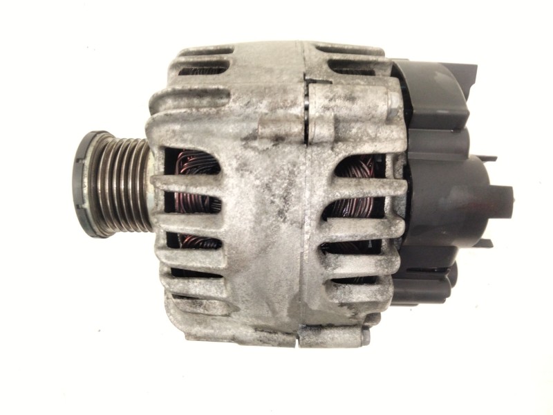 Recambio de alternador para renault scénic iii van (jz0/1_) 1.6 dci (jz00, jz12, jz2a) referencia OEM IAM 231007033R  