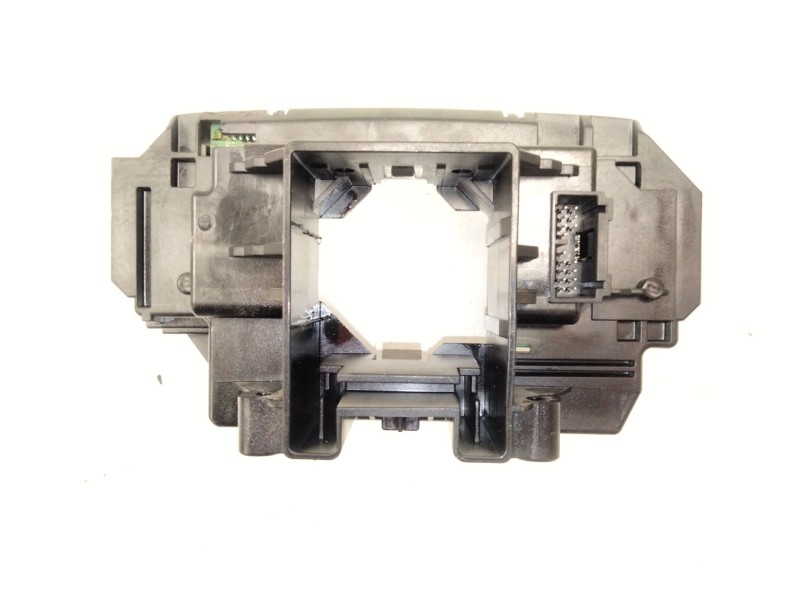 Recambio de centralita para land rover discovery sport (l550) 2.0 d referencia OEM IAM FK7213N064DA  