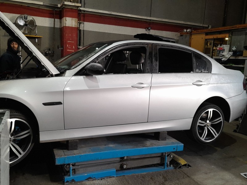 bmw 3 (e90) del año 2005