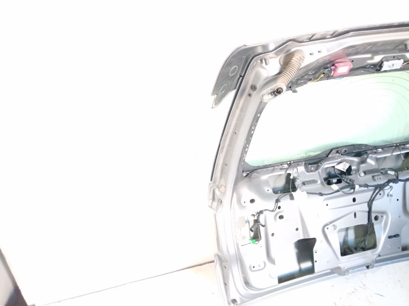 Recambio de porton trasero para land rover discovery sport (l550) 2.0 d referencia OEM IAM   