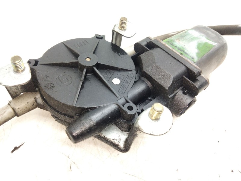 Recambio de elevalunas delantero izquierdo para opel movano a furgón (x70) 2.5 dti (fd) referencia OEM IAM 400739  