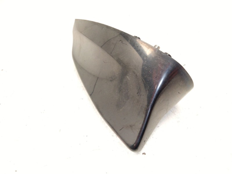 Recambio de antena para land rover evoque 2.0 td4 cat referencia OEM IAM GJ3219C089DB  