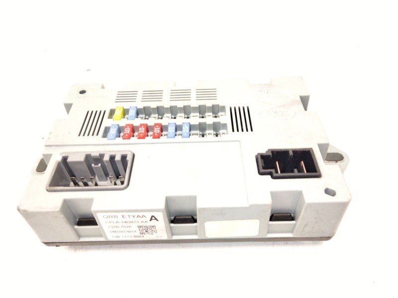 Recambio de caja reles para land rover evoque 2.0 td4 cat referencia OEM IAM CLPA14Q073AA  