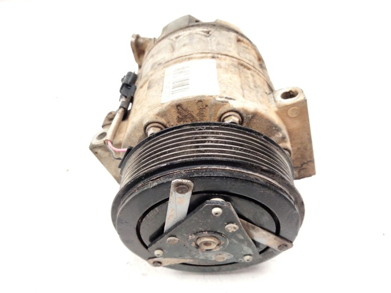Recambio de compresor aire acondicionado para opel vivaro a furgón (x83) 2.0 cdti (f7) referencia OEM IAM 8200454172B  