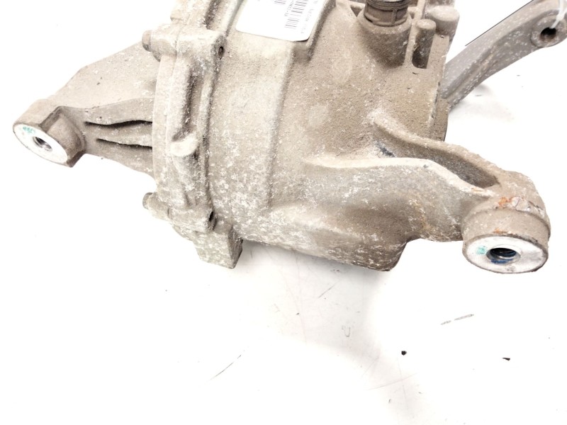 Recambio de diferencial trasero para land rover discovery sport (l550) 2.0 d referencia OEM IAM GK724N053AA  