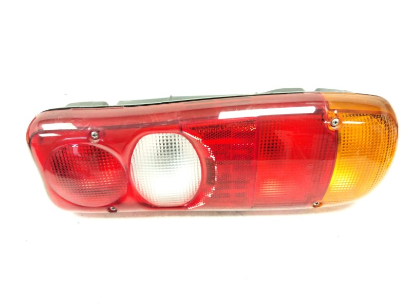 Recambio de piloto trasero derecho para fuso (mitsubishi) canter 7c15 eco hybrid referencia OEM IAM D4D342AT8  