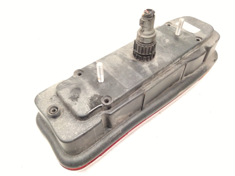 Recambio de piloto trasero derecho para fuso (mitsubishi) canter 7c15 eco hybrid referencia OEM IAM D4D342AT8  